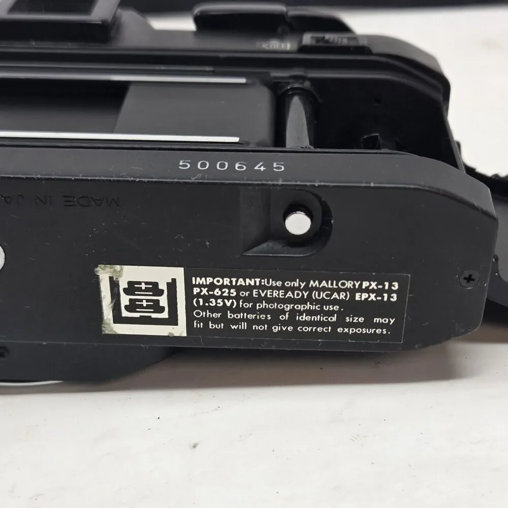 Konica Autoreflex TC 35mm SLR Film Camera Body + Ever-Ready Case Set Works Japan